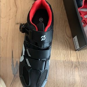 Peloton spin shoes